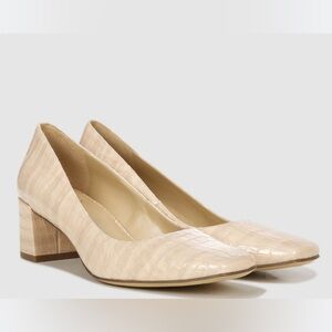 LIKE NEW Naturalizer Karina Pump, size 8